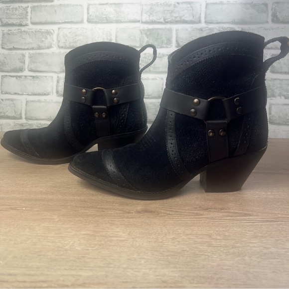 Dingo Black Ankle Boots with Buckle Detail - Picture 1 of 10